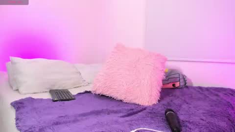 Snapshot of karly__rios chatting on July 2026 06:47:02 AM Karlyy online show from July 2026 06:47:02 AM