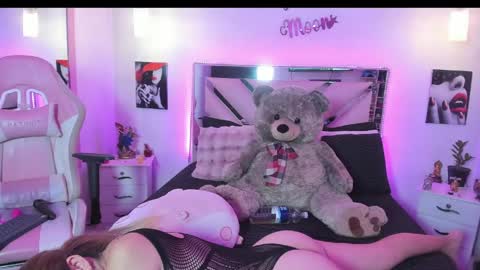 Karly Moonns online show from April 2026 10:55:02 PM