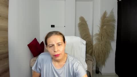 KARLYE online show from March 2026 02:16:02 AM