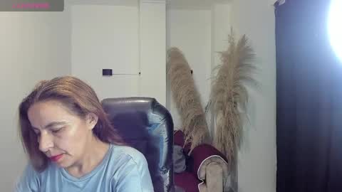KARLYE online show from May 2026 05:35:01 AM