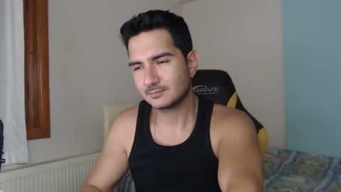 Snapshot of karnx_live chatting on September 2025 09:15:01 PM Karn - click SHOW MORE to see all the videos and pics below online show from September 2025 09:15:01 PM