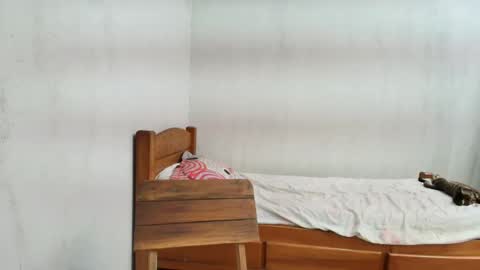    online show from February 2025 12:57:02 PM