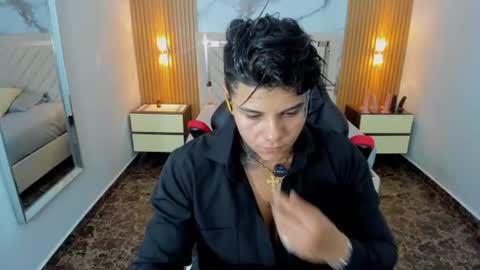 Snapshot of karolandluna chatting on June 2026 07:03:02 PM Karol and Luna online show from June 2026 07:03:02 PM
