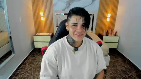 Snapshot of karolandluna chatting on June 2026 07:17:01 PM Karol and Luna online show from June 2026 07:17:01 PM
