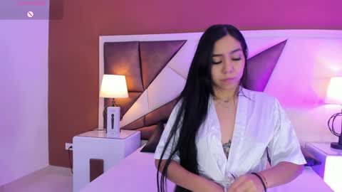 Snapshot of karolandmichel chatting on December 2024 05:58:02 PM Karol and Michel online show from December 2024 05:58:02 PM