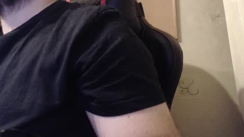 Karol  online show from October 2025 09:48:02 PM