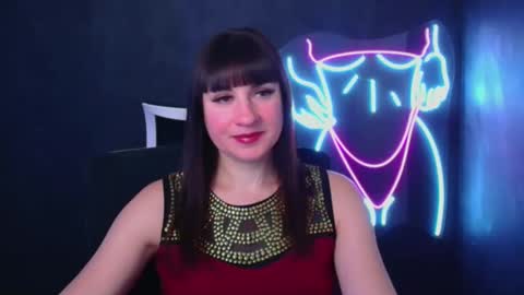 Snapshot of karolina_mia chatting on December 2024 12:19:02 PM Caroline online show from December 2024 12:19:02 PM