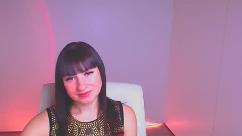 Snapshot of karolina_mia chatting on December 2024 06:51:01 AM Caroline online show from December 2024 06:51:01 AM