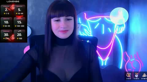 Snapshot of karolina_mia chatting on February 2025 09:43:02 AM Caroline online show from February 2025 09:43:02 AM