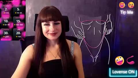 Snapshot of karolina_mia chatting on October 2025 07:27:01 AM Caroline online show from October 2025 07:27:01 AM