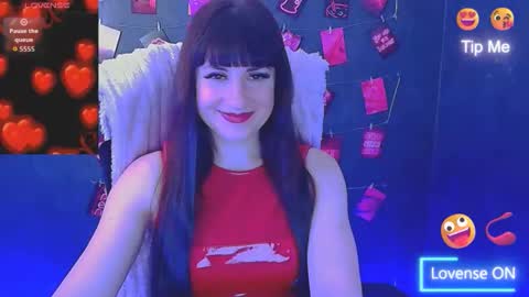 Caroline online show from March 2026 07:46:01 AM