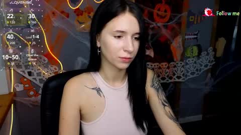 Karolina online show from October 2025 07:21:01 AM
