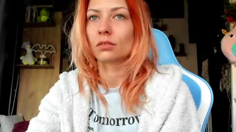 karoline121 online show from May 2026 04:08:02 AM