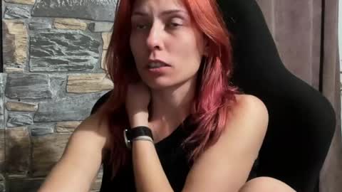 karoline121 online show from May 2026 06:02:02 PM