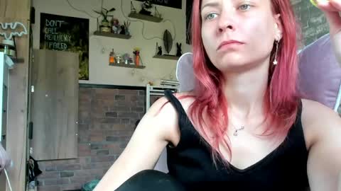 karoline121 online show from May 2026 08:18:01 AM