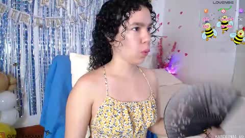 Karolina 3 online show from April 2026 01:38:02 PM