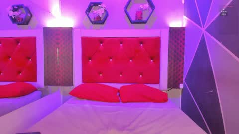 Karol online show from May 2026 12:12:01 PM