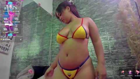 Snapshot of karoll__sex chatting on May 2026 01:06:01 PM KAROLL online show from May 2026 01:06:01 PM