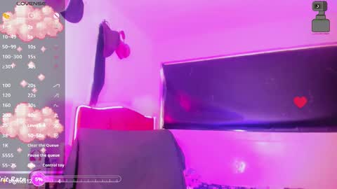 Snapshot of karoll_scoott chatting on November 2025 11:31:02 AM karol online show from November 2025 11:31:02 AM