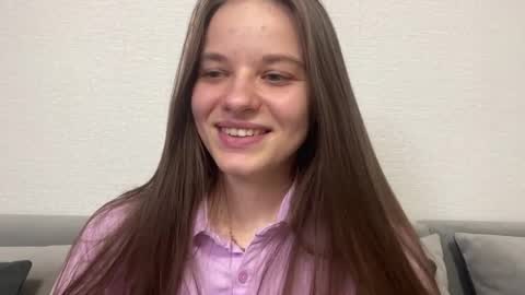 Lia online show from April 2026 04:07:02 PM