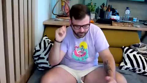 Snapshot of karry300 chatting on November 2025 09:34:02 AM Karry300 online show from November 2025 09:34:02 AM