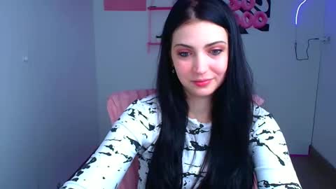 Snapshot of karyna_joy chatting on February 2026 06:39:02 AM Karyna online show from February 2026 06:39:02 AM