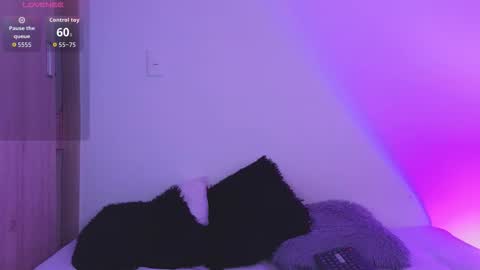 kasey online show from December 2025 01:13:01 AM