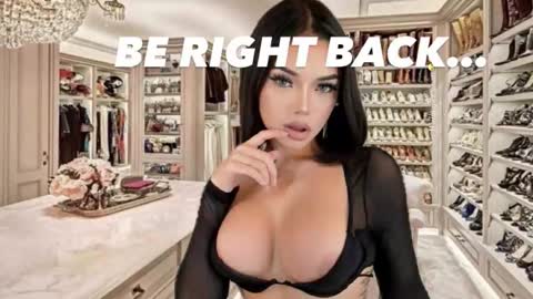 Snapshot of kassandratexascum chatting on September 2025 02:57:01 AM Kassy online show from September 2025 02:57:01 AM