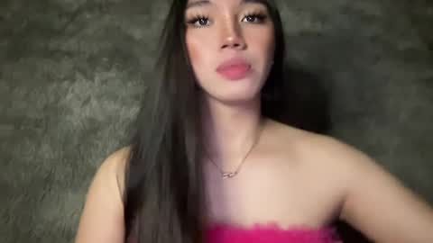 Snapshot of kat_hollandx chatting on January 2025 12:13:01 PM Majesty online show from January 2025 12:13:01 PM