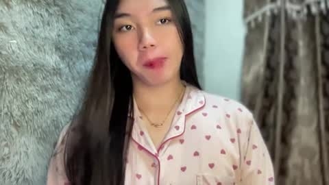 Snapshot of kat_hollandx chatting on January 2025 08:44:02 AM Majesty online show from January 2025 08:44:02 AM