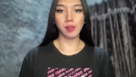 Snapshot of kat_hollandx chatting on February 2025 09:04:02 AM Majesty online show from February 2025 09:04:02 AM