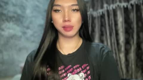 Snapshot of kat_hollandx chatting on February 2025 12:17:01 PM Majesty online show from February 2025 12:17:01 PM