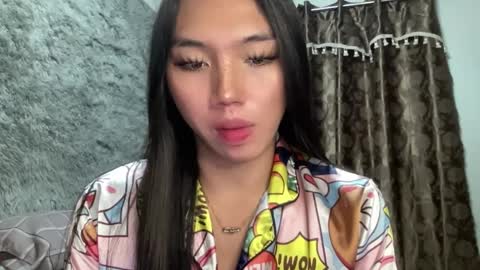 Snapshot of kat_hollandx chatting on February 2025 12:56:01 PM Majesty online show from February 2025 12:56:01 PM