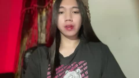 Snapshot of kat_hollandx chatting on October 2025 03:54:02 PM Majesty online show from October 2025 03:54:02 PM