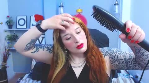 Kat online show from December 2025 11:36:02 AM