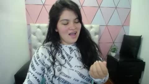 katalina santana25 online show from March 2026 07:06:02 PM