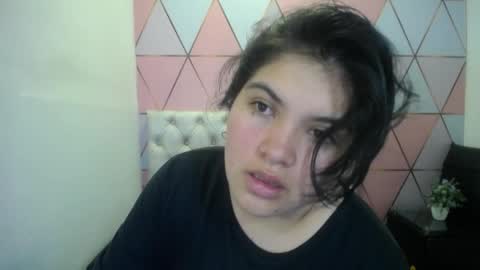 katalina santana25 online show from March 2026 06:19:02 PM