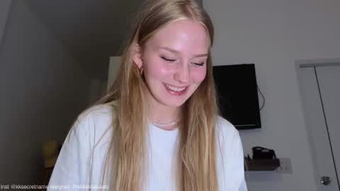 Snapshot of katcontrol chatting on October 2025 05:15:02 PM katcontrol online show from October 2025 05:15:02 PM