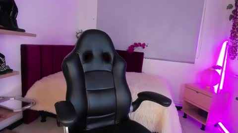 Kate Crown online show from February 2025 12:36:01 PM