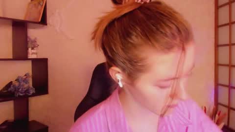 Kate online show from March 2025 02:21:01 AM