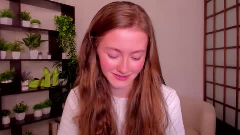 Kate online show from September 2025 02:44:01 AM