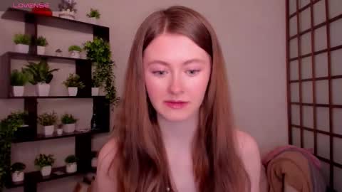Snapshot of kate_cuddle chatting on March 2026 02:36:02 AM Kate online show from March 2026 02:36:02 AM