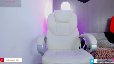 Kate Evans online show from October 2025 05:20:02 AM