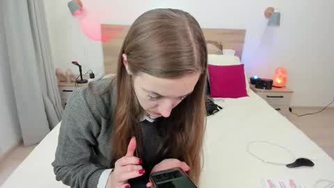 kate_redgar online show from October 2025 07:28:01 AM