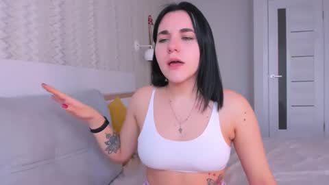 KATE online show from March 2025 02:19:02 PM