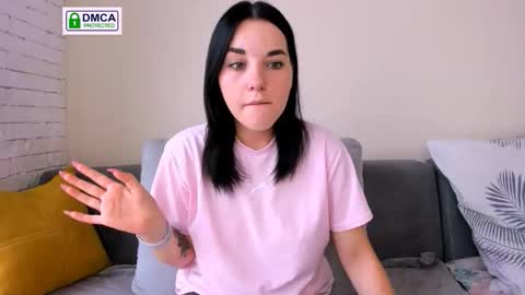 KATE online show from September 2025 04:56:02 AM