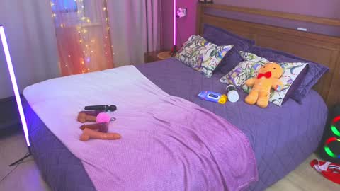 Snapshot of kate_sexhouse chatting on January 2025 10:41:01 AM Kate Sex-House MILA WAYGMT2 MonTue 0300am-1500am online show from January 2025 10:41:01 AM