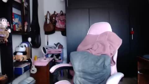 Snapshot of kateeen18 chatting on December 2025 09:56:01 PM Kateeen18 online show from December 2025 09:56:01 PM