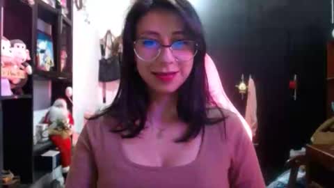 Kateeen18 online show from May 2026 04:41:02 AM