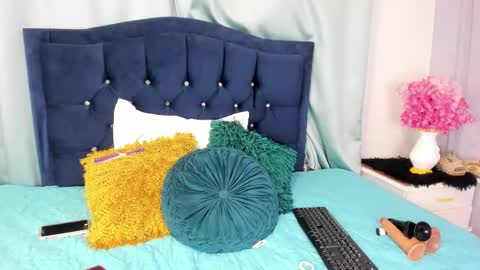 Kate  online show from February 2026 12:31:01 PM